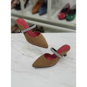 한슈 세이브존07 스웨이드 미들힐5.5cm HS797817bi