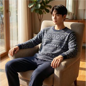 [비비안] 적당한 두께감의 편하게 착용가능한 남성 홈웨어상의 EZ2957