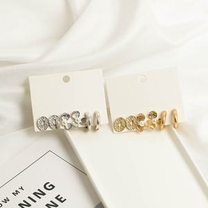 [폭스타일] [6개 1세트] 아리드 플라워 귀걸이