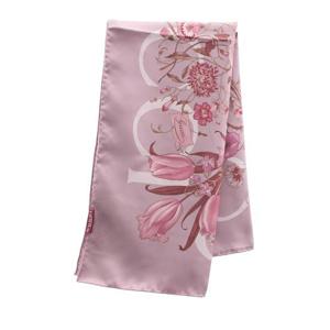 구찌 여성 연핑크 실크 프린티드 스카프 810042 3G001 5472