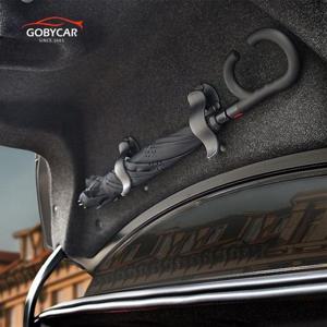 다용도 우산걸이 간편 장착으로 깔끔한 수납