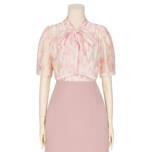 [포커스]글로시리본넥블라우스 PBINF4M3BL5051