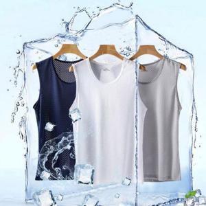 여름 시원한 메쉬 소재 활용도 남성 좋은 민소매티