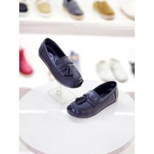 세레스 세이브존03 세레스 여성 소가죽 경량 소프트 쿠셔닝 태슬 로퍼 1.5cm AGNR51A-5