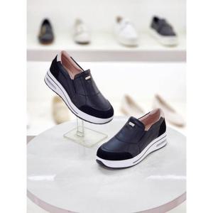 세레스 세이브존03 세레스 여성 소가죽 경량 심플 스티치 에어쿠션굽 슬립온 4cm AGKR P340SA