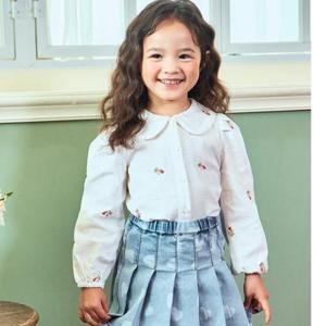 토토헤로스 HC22 핑크 블룸 블라우스 12452106011