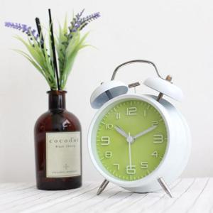 무소음 초침 헤머벨 탁상용 알람시계 Intern