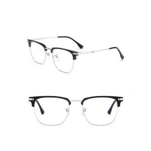 스마트 보이룩 안경쓴남자 하프 무테 소두 경량 테