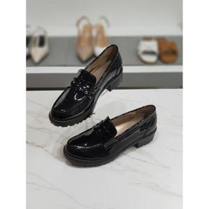 한슈 세이브존03 에나멜 스티치 블랙 로퍼 미들힐 4cm AGHS975454ctA