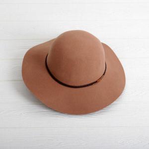 아트박스/더로라 울 펠트 모자 - 가죽 꼬임 라인 H744