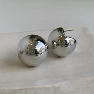 [엠던] 빅사이즈 볼 팩맨 귀걸이 이어링 볼드 이어링