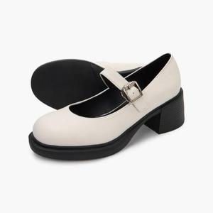 무크 세이브존07 스퀘어 베이직 메리제인 522201AQ