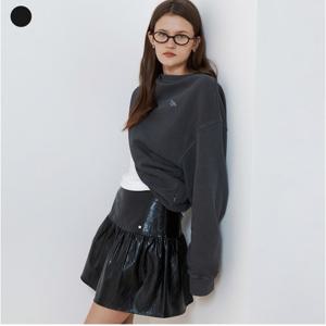 [게스(진)]여성 페이크 레더 플리츠 스커트 OP3W5570