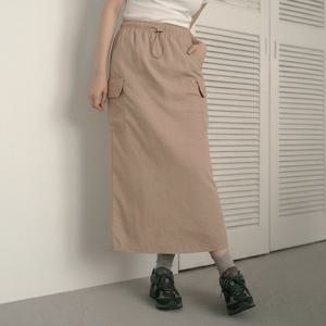 [올리비에스클로젯] 베이직 스트링 밴딩 롱스커트_O2601SK003A