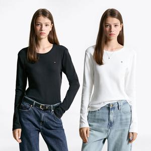 [공식][타미힐피거] 슬림 크루넥 롱 슬리브 2종 택1 (T22F7TTO051WT2)