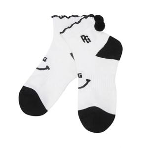 [파리게이츠] (521F1SC001)여성 스마일 폼폼 프릴 단목 양말