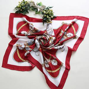 [더로라]86정사각 실크 스카프- 공주 거울 빅사이즈 S7039