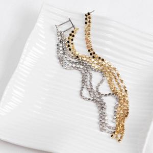 [리드박스] 드레시 도트 롱 드롭 귀걸이