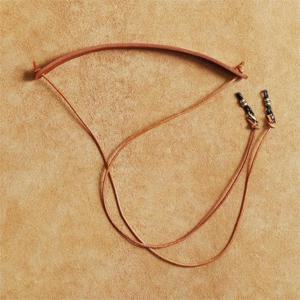 통가죽에 가죽을 묶어만든 안경줄 브라운 고리교체형