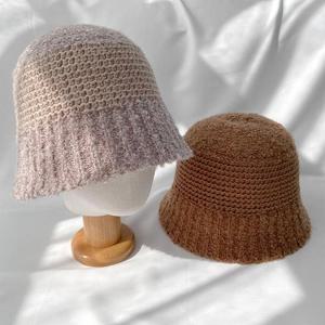 [잇백잇슈] 골프여성모자 니트버킷햇 벙거지 짧은챙 겨울