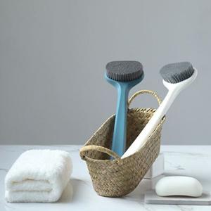 엄지척 편안한 그립감과 피부 저자극 타원형 목욕 브러쉬