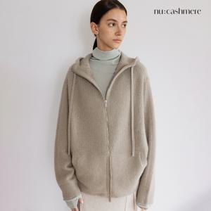 누캐시미어 25FW 라쿤울 스팽글 후드점퍼