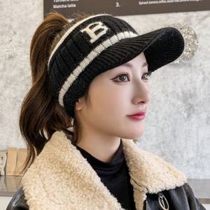 겨울 골프 모자 니트 썬캡 여자 골프캡 앙고라 캡모자 (W9D38A5)