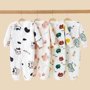[조이멀티]딸기곰 아기 수면 긴팔우주복 4종(66-90) 205222