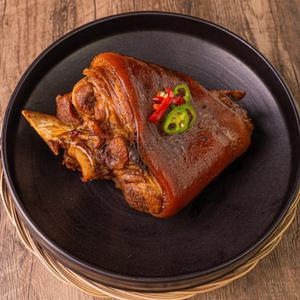 쫄깃쫄깃 촉촉한 앞다리 통족발 750g급 (푸드)