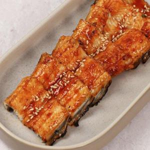 [근해통발수협] 프리미엄 자연산 바다장어 240g(3미) x 10팩 / 소스(매운맛4,순한맛4)