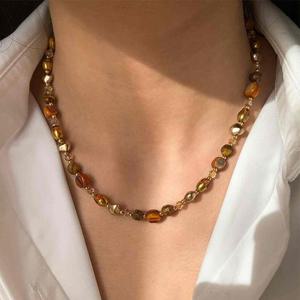 [홀리지]시엘라 브라운스톤 진주 비즈 목걸이