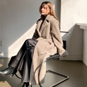 [바스카라] 플러피 페이크 밍크 퍼 롱 코트 (2colors)