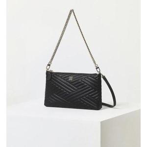 갤러리아_DCWA3F279BK 닥스 블랙 칼라일 엠보 가죽 골드DD 체인 월릿백