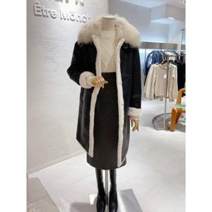 갤러리아_폭스퍼 절개 롱무스탕(GOZ1MU005F)