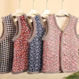 [오노마] ONM 할머니조끼 꽃무늬 누빔 촌캉스 김장조끼 M12955