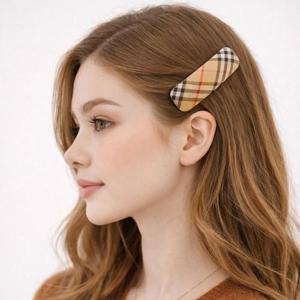 [루즈루나] 리리앙 여자 체크무늬 헤어핀 클래식 하프문 똑딱핀 A288