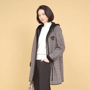 [애비뉴투지]엄마옷 인조 무스탕 전체 털 후드 여성 겨울 하프 코트 J01305 50대 60대 중년여성