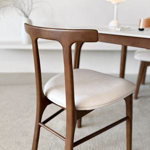 라라 식탁의자 고무나무 원목 카페 인테리어 의자