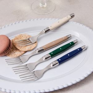 루이즈 커트러리 시리즈