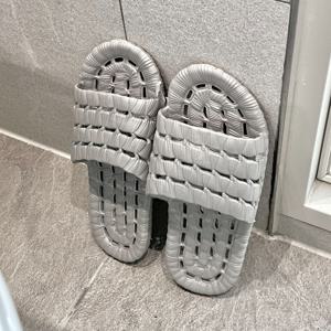 발 편한 욕실 코일슬리퍼