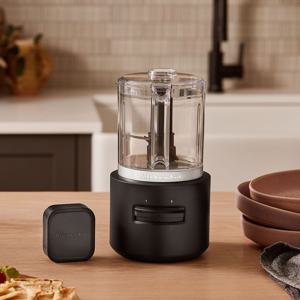 키친에이드 GO 코드리스 무선 5컵 푸드 초퍼 블렌더 5KFCR500ABM