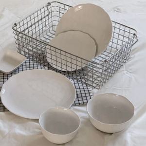 화이트 꽃물결 4인 디너세트 18p 그릇 밥그릇 국그릇 식기 플레이트 신혼 집들이