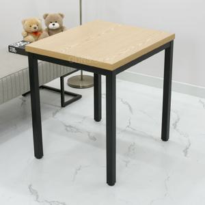 W600 x D600 오크컬러 40각 철재다리 입식테이블 / 미니책상 LTK6060