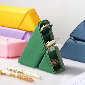 삼각 스탠딩 필통 세워 쓰는 펜파우치 새학기 입학 선물 연필꽂이 (7colors)