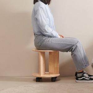 활용도좋은 견고한 고무나무 원형 바퀴형 이동식스툴 350