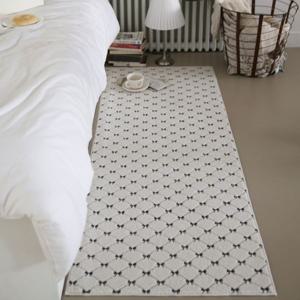 [리퍼] 메이즈 리본 자수 인조 양털 단모 침대 매트