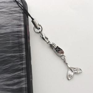 고래꼬리 행운 써지컬 미니 핸드폰줄 키링 키홀더 책갈피 북마크