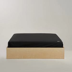 Simple mattress box cover black