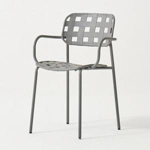 감성 카페 흔하지 않은 디자인 야외 테라스 의자 체어 인테리어 매장 예쁜