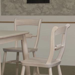 [리퍼] 모리 원목 베이지 카페 인테리어 식탁 의자